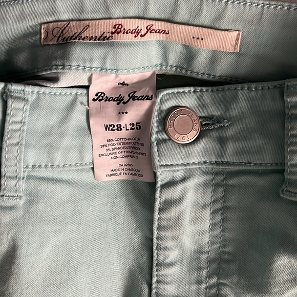 Brody Jean Capris - Picture 2 of 3